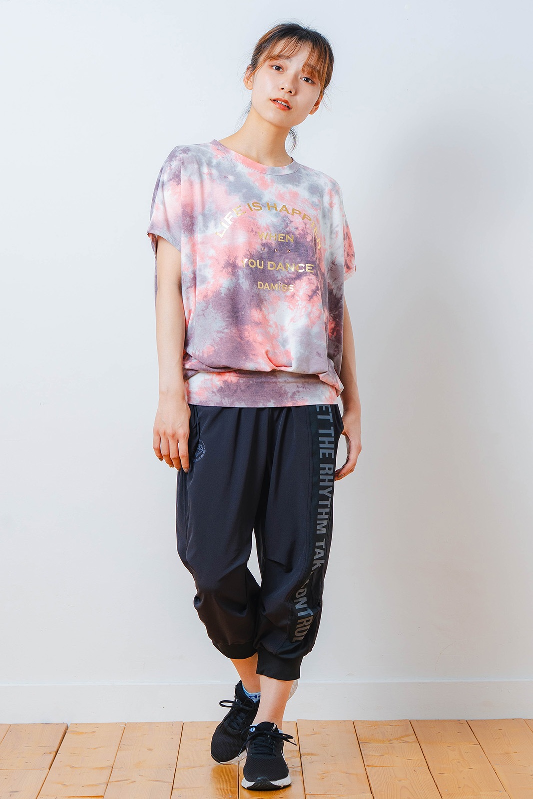 Airy カプリ パンツ ブラック 1531-1444