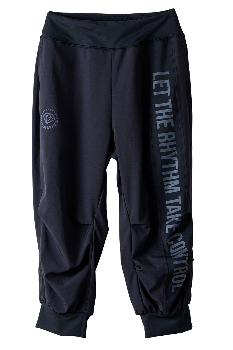 Airy カプリ パンツ ブラック 1531-1444