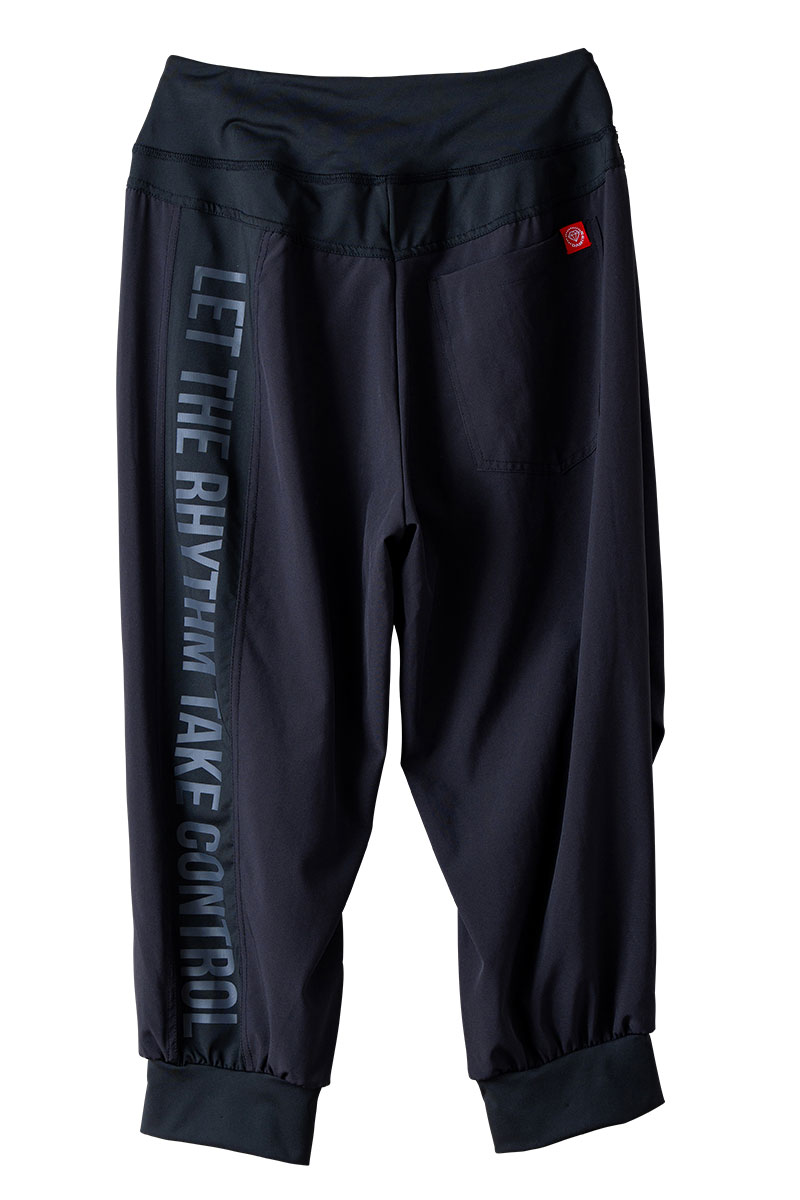 Airy カプリ パンツ ブラック 1531-1444