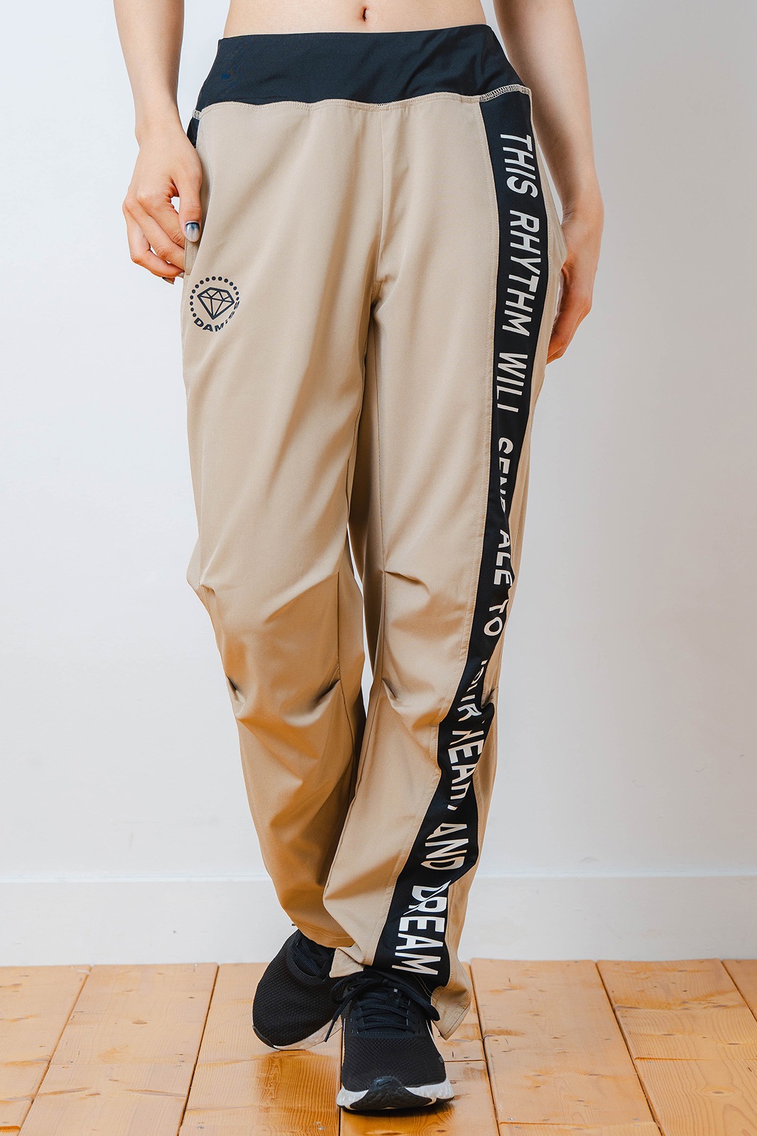 Airy スタンダード パンツ ベージュ 1532-1445