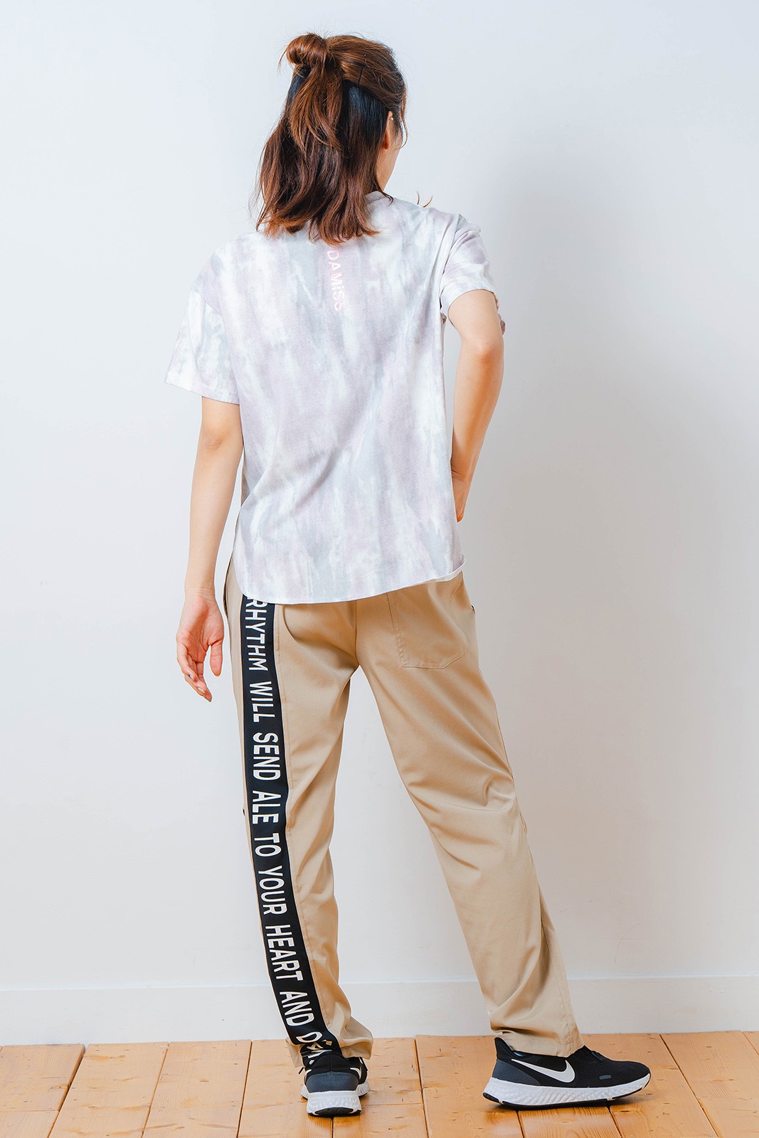 Airy スタンダード パンツ ベージュ 1532-1445