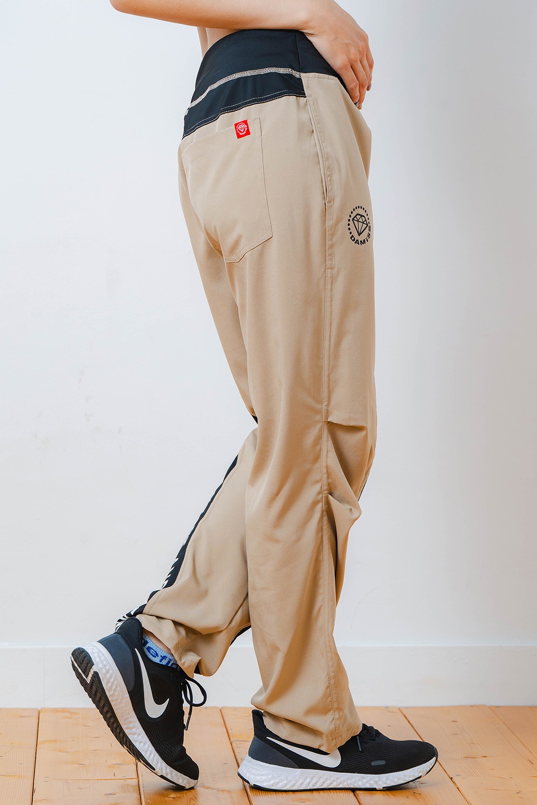 Airy スタンダード パンツ ベージュ 1532-1445