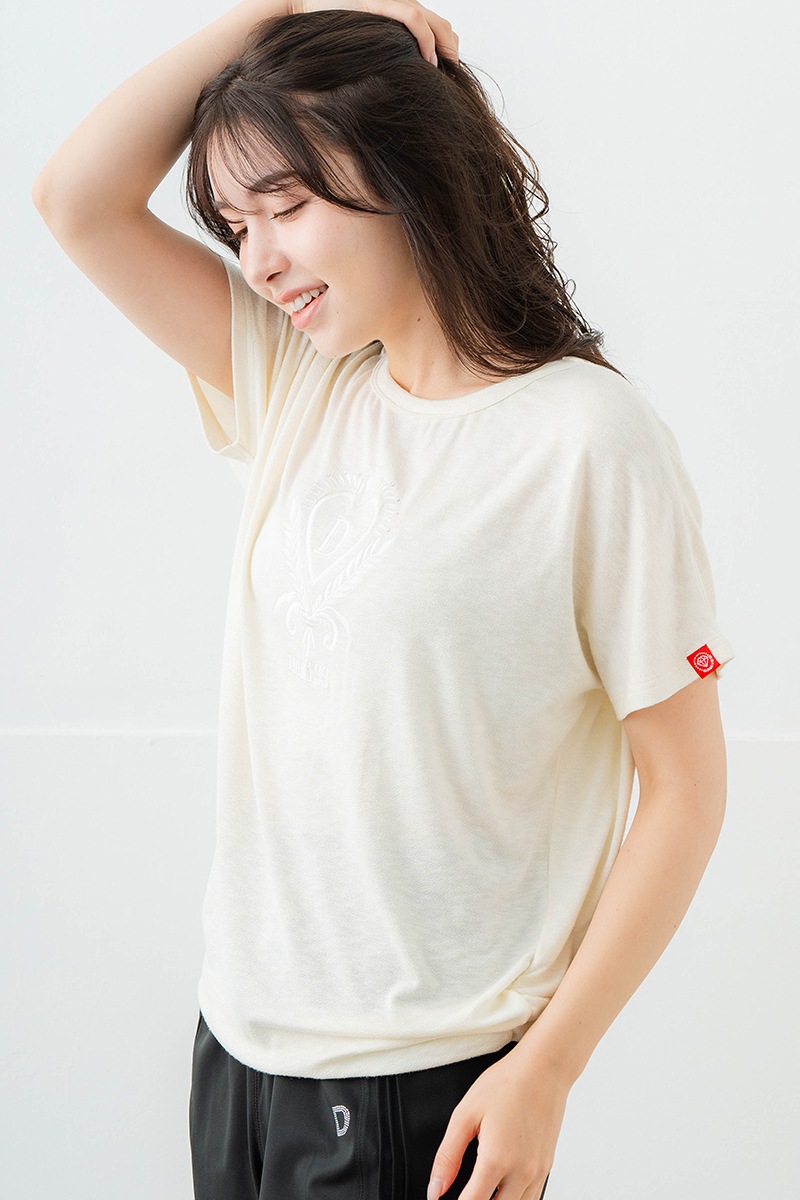 刺繍モチーフリヨセルTシャツ アイボリー　5634-1629