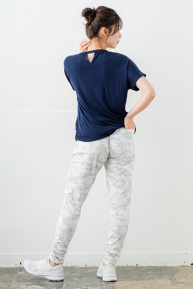 刺繍モチーフリヨセルTシャツ ネイビ 　5634-1629
