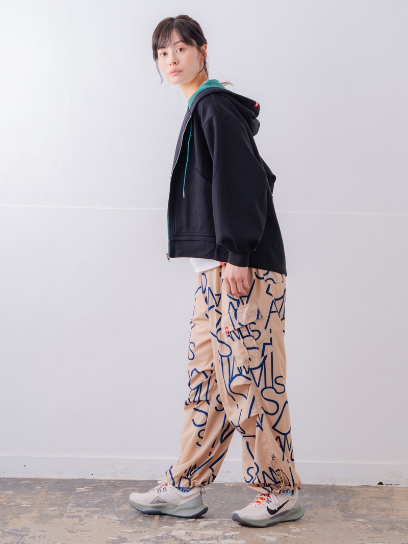 バイカラーラウンドバック パーカー ブラック 1556-1463