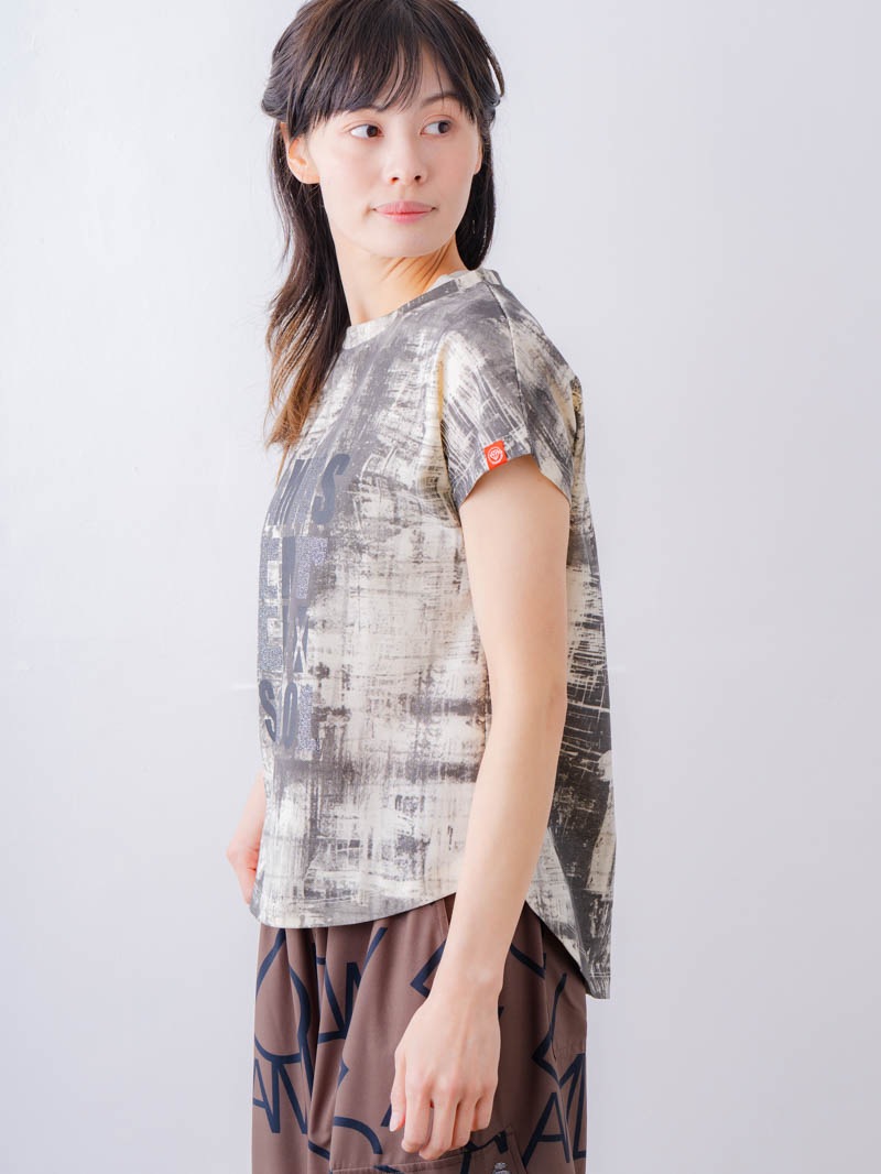 ブロックフォームロゴ Ｔシャツ ホワイト 1534-1617