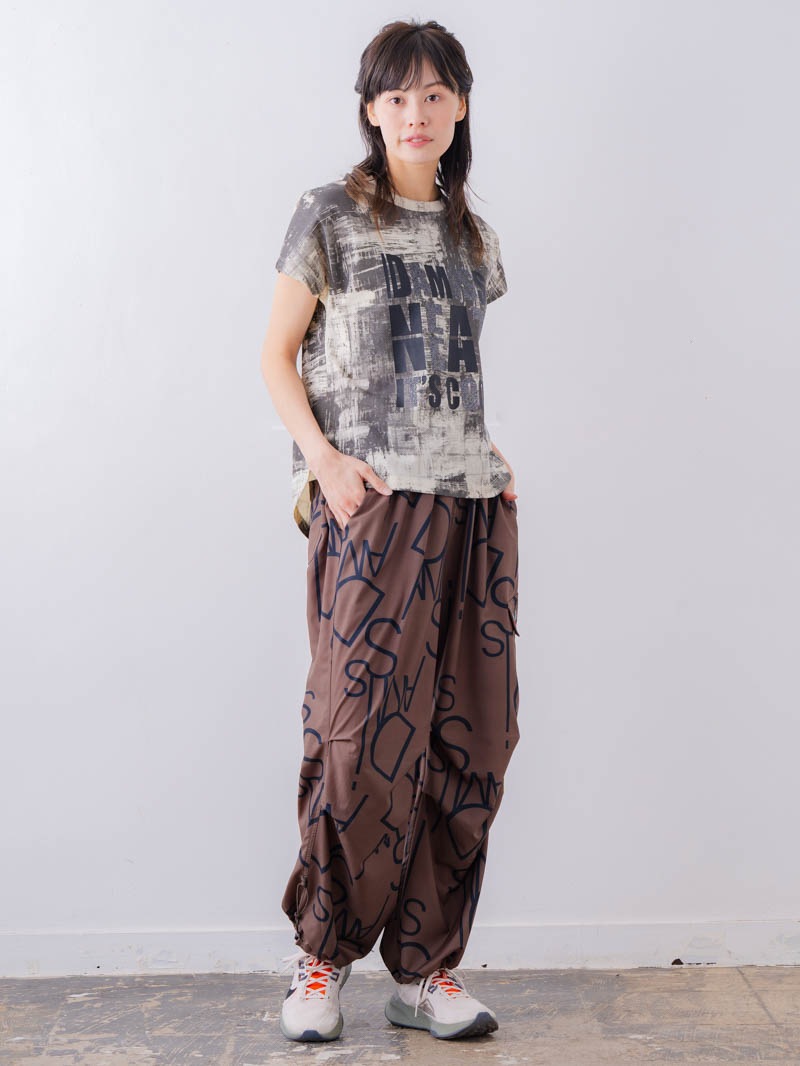 ブロックフォームロゴ Ｔシャツ ホワイト 1534-1617