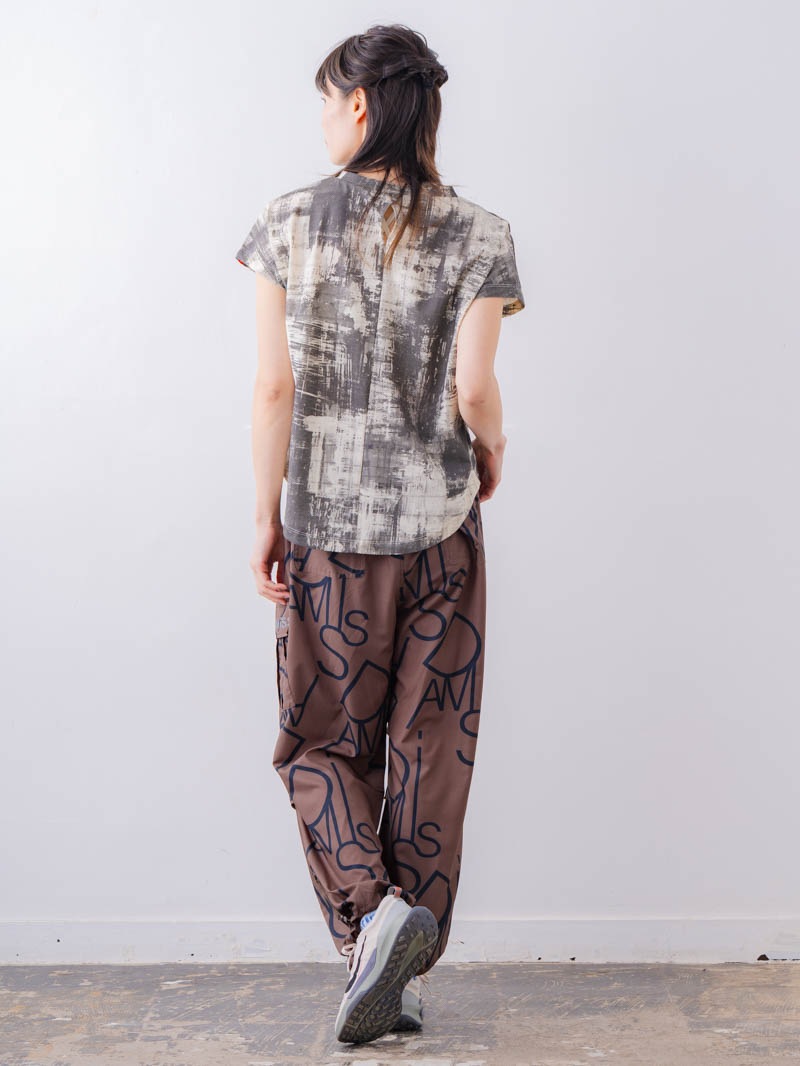 ブロックフォームロゴ Ｔシャツ ホワイト 1534-1617