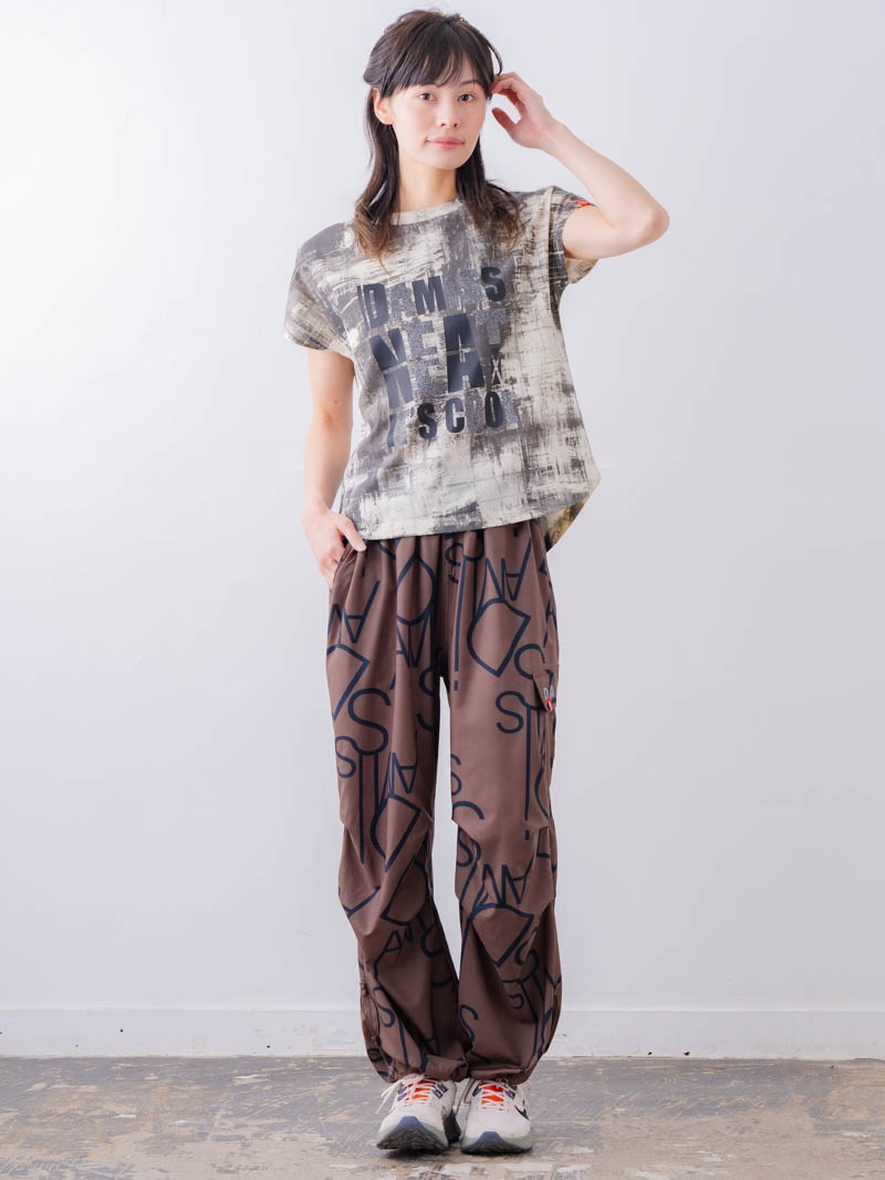 ブロックフォームロゴ Ｔシャツ ホワイト 1534-1617