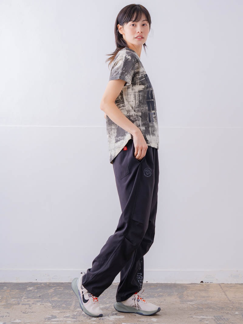 ブロックフォームロゴ Ｔシャツ ホワイト 1534-1617