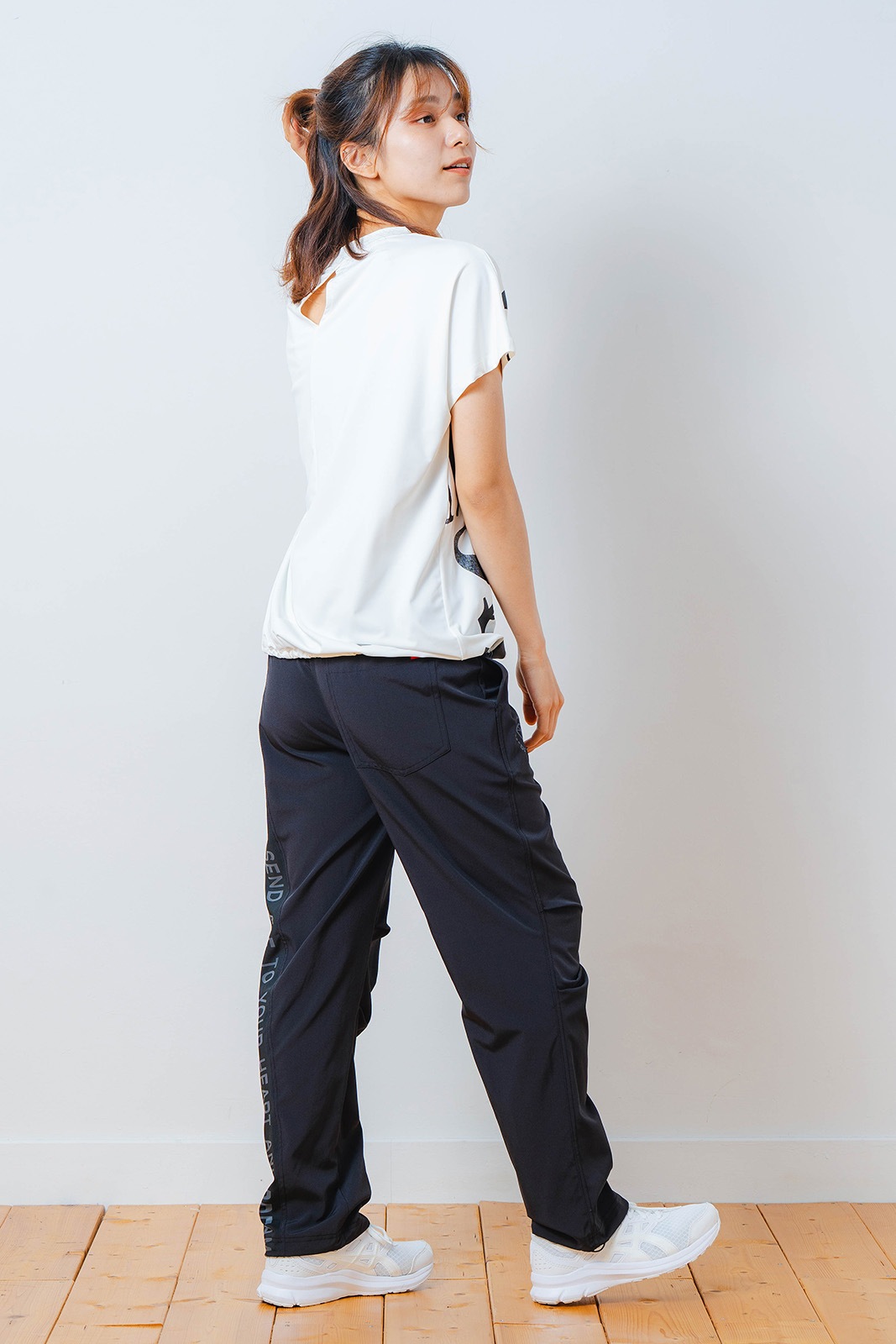 グラデーションテキスト Tシャツ ホワイト 1534-1449