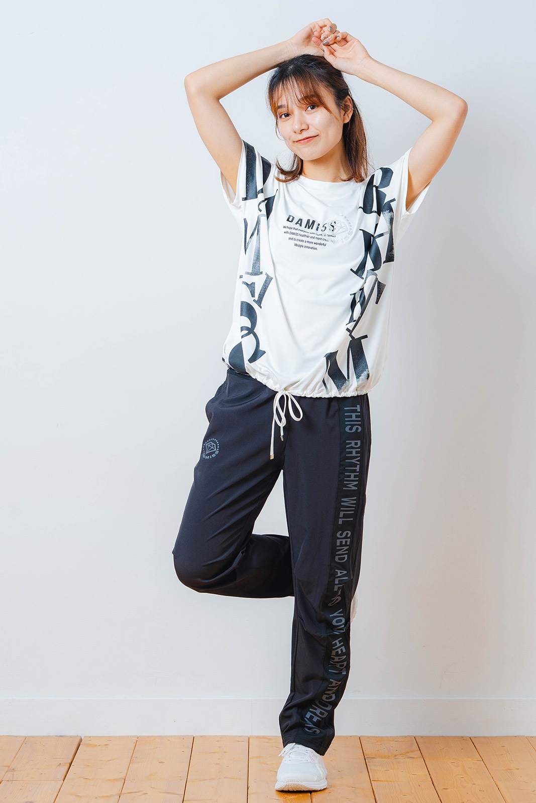 グラデーションテキスト Tシャツ ホワイト 1534-1449