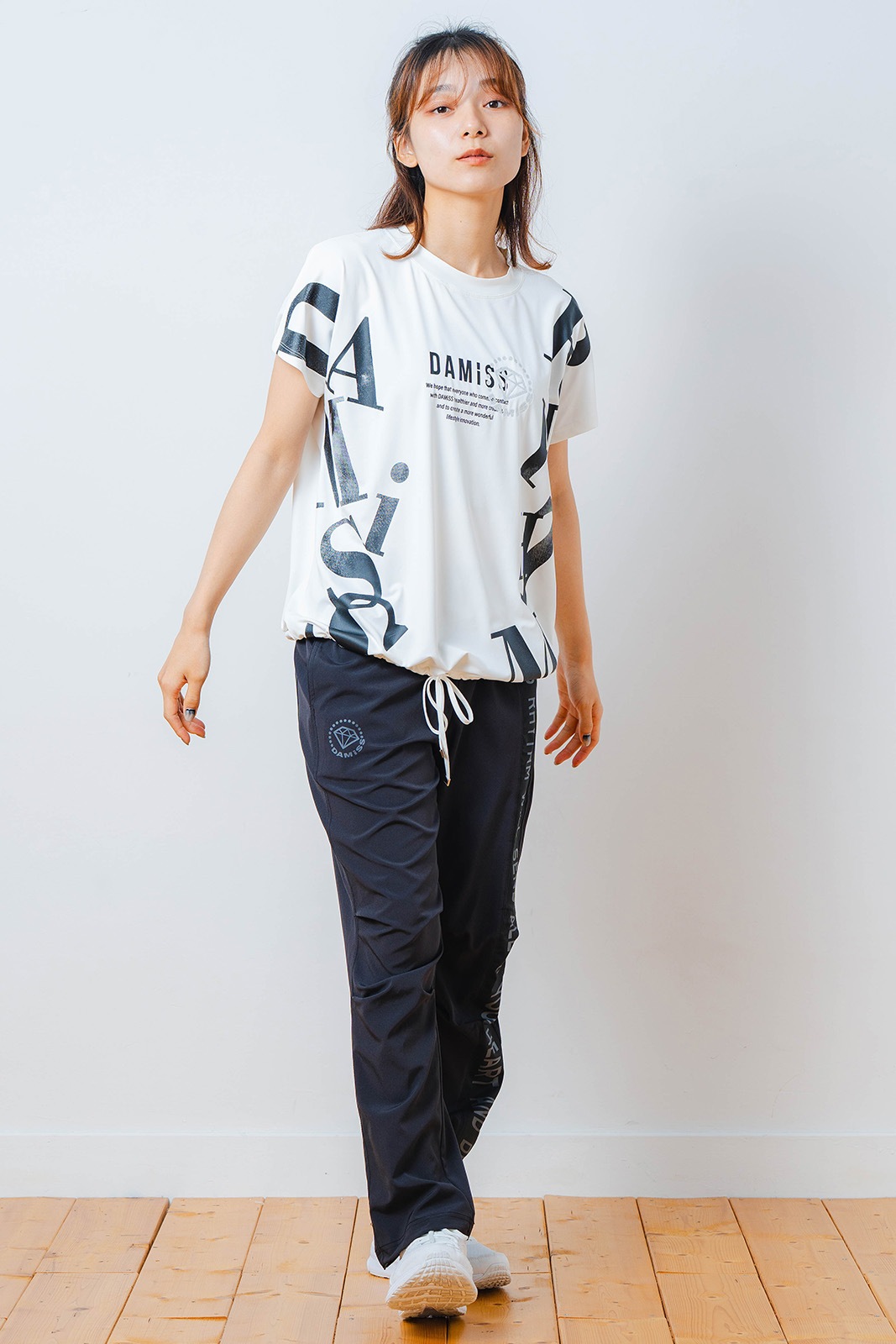 グラデーションテキスト Tシャツ ホワイト 1534-1449