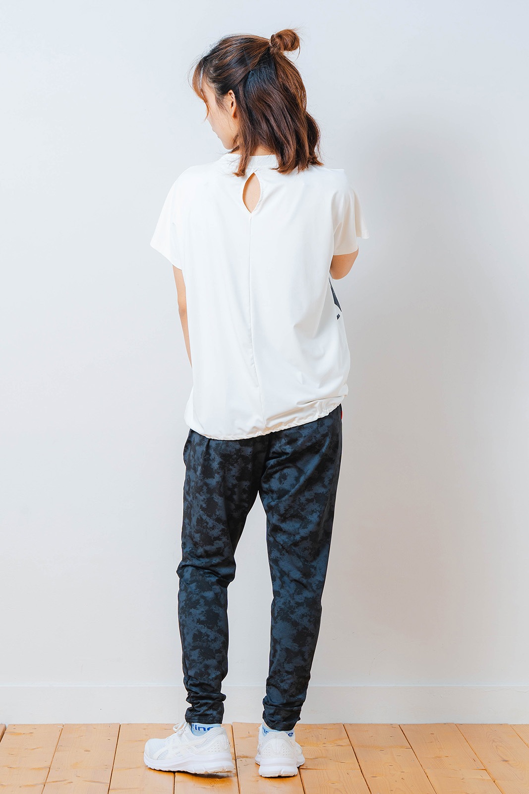 グラデーションテキスト Tシャツ ホワイト 1534-1449