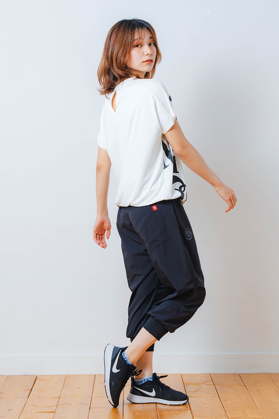 グラデーションテキスト Tシャツ ホワイト 1534-1449