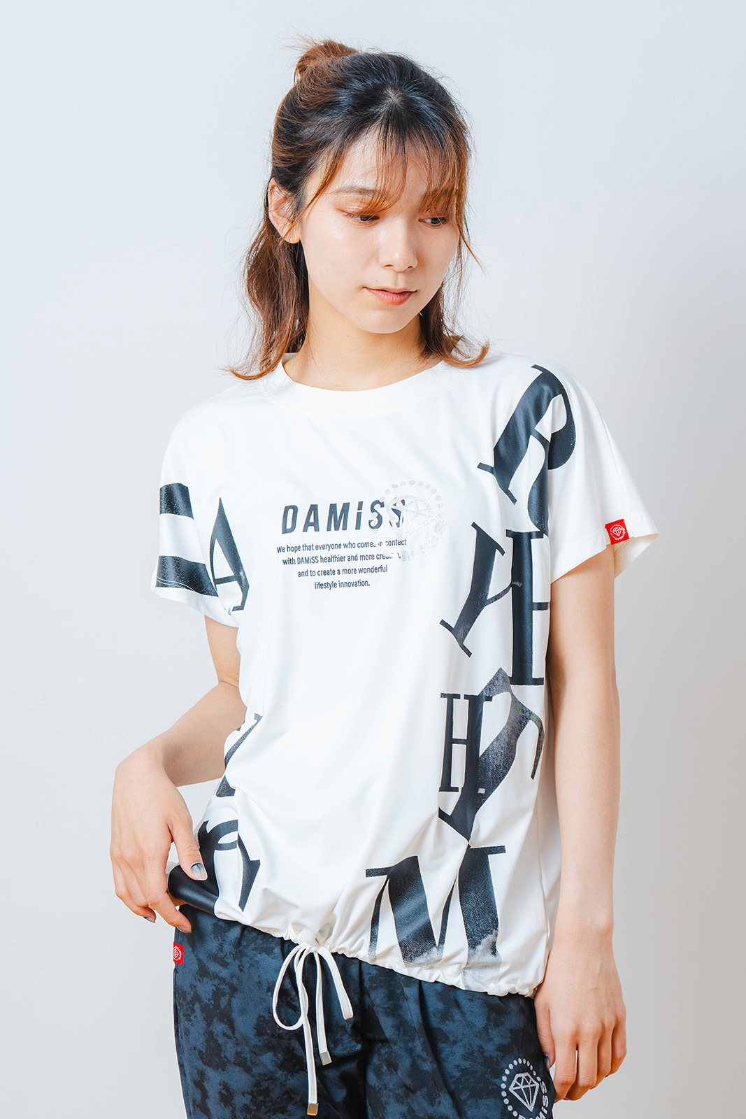 グラデーションテキスト Tシャツ ホワイト 1534-1449