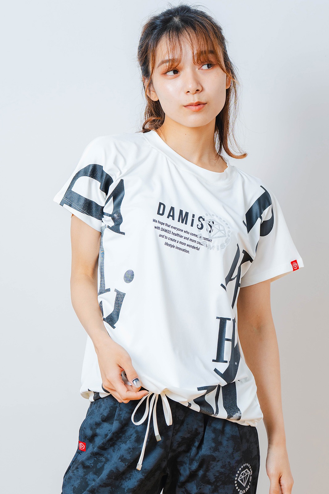 グラデーションテキスト Tシャツ ホワイト 1534-1449