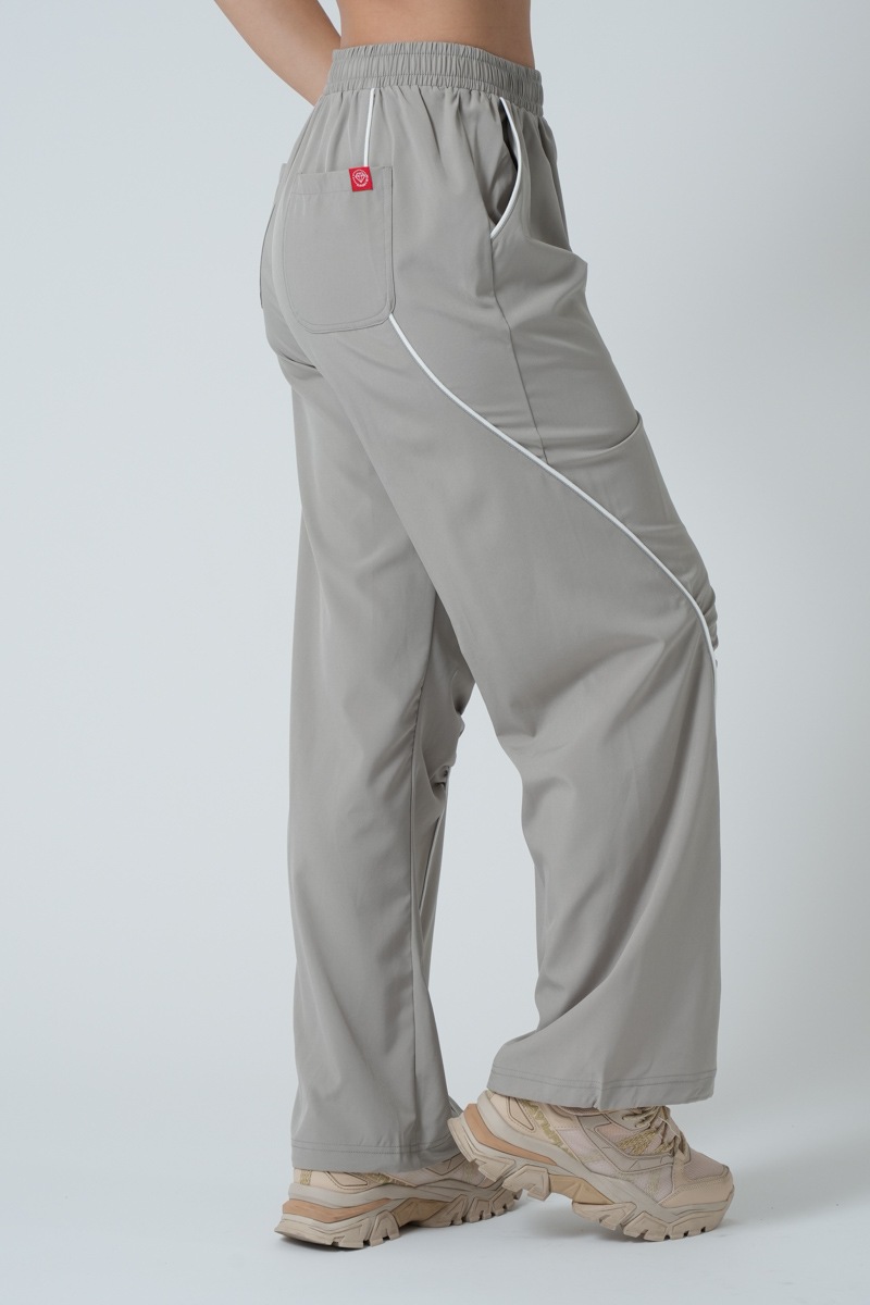 パイピングロングパンツ　ベージュ　1432-1417