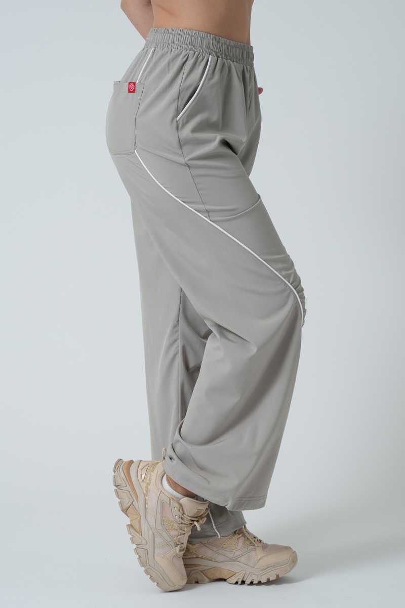 パイピングロングパンツ　ベージュ　1432-1417