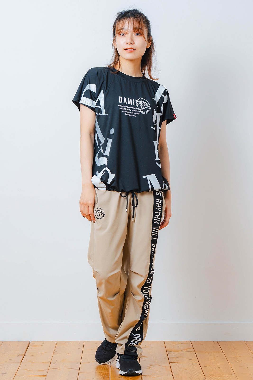 グラデーションテキスト Tシャツ ブラック 1534-1449