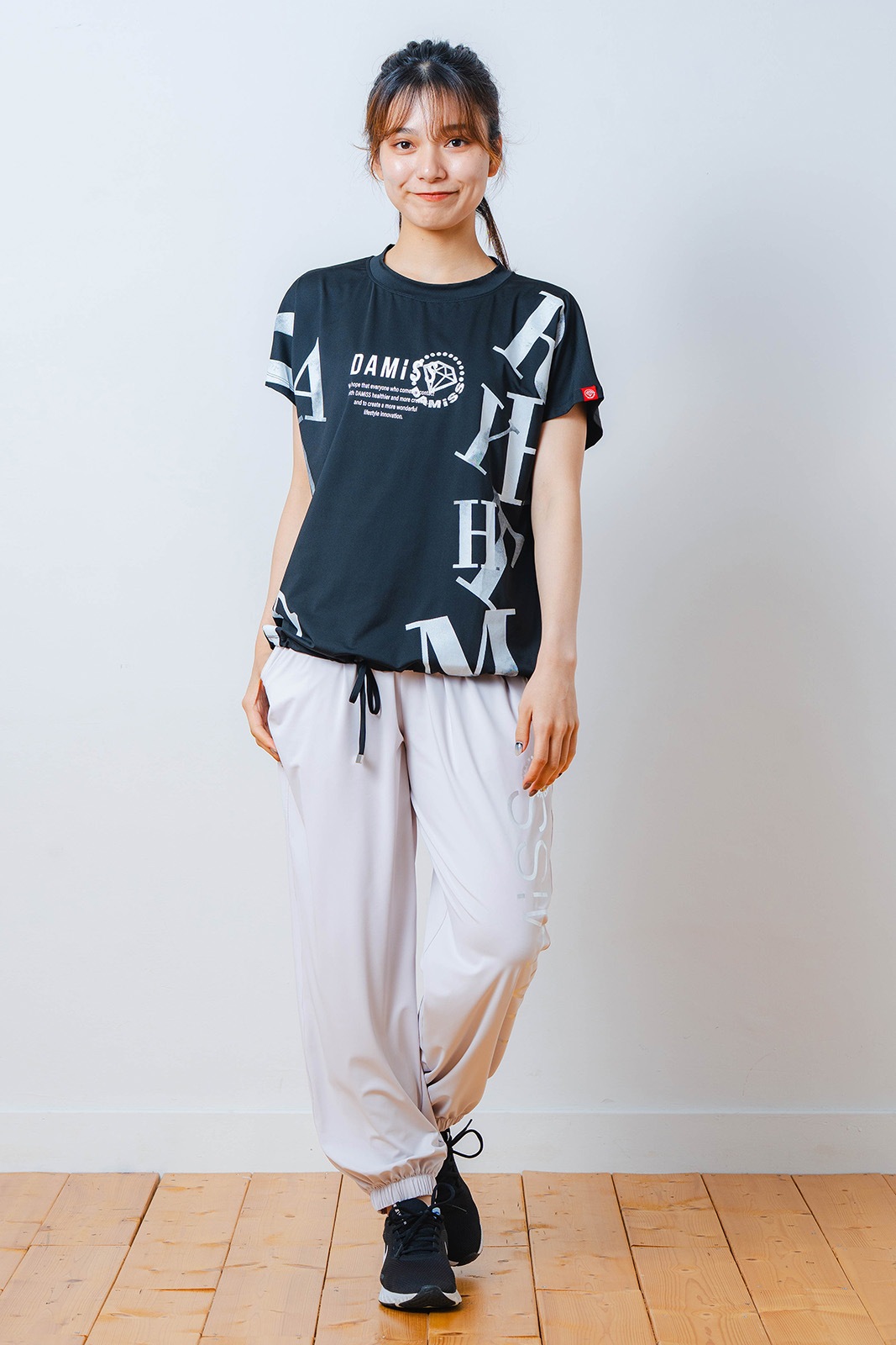 グラデーションテキスト Tシャツ ブラック 1534-1449