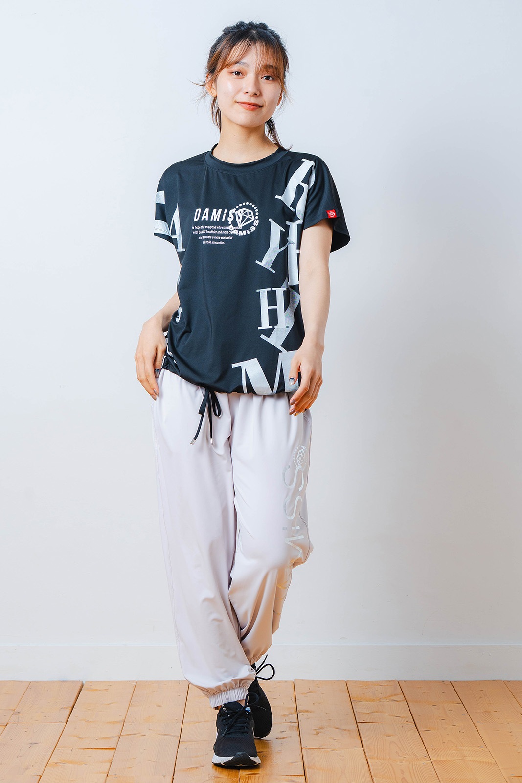 グラデーションテキスト Tシャツ ブラック 1534-1449