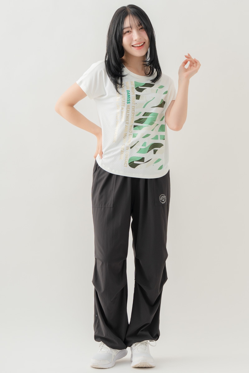 【先行割10％OFF】　ULTRA AIRY ワイドパンツ ブラック 1632-1485【8/17まで】