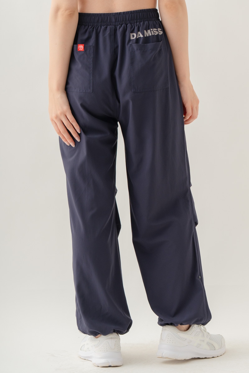 【先行割10％OFF】　ULTRA AIRY ワイドパンツ ネイビー 1632-1485【8/17まで】