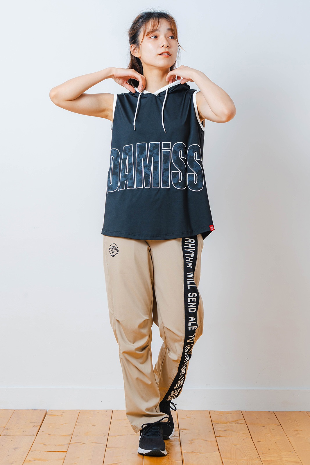 パッチワークフード タンクトップ ブラック 1533-1453