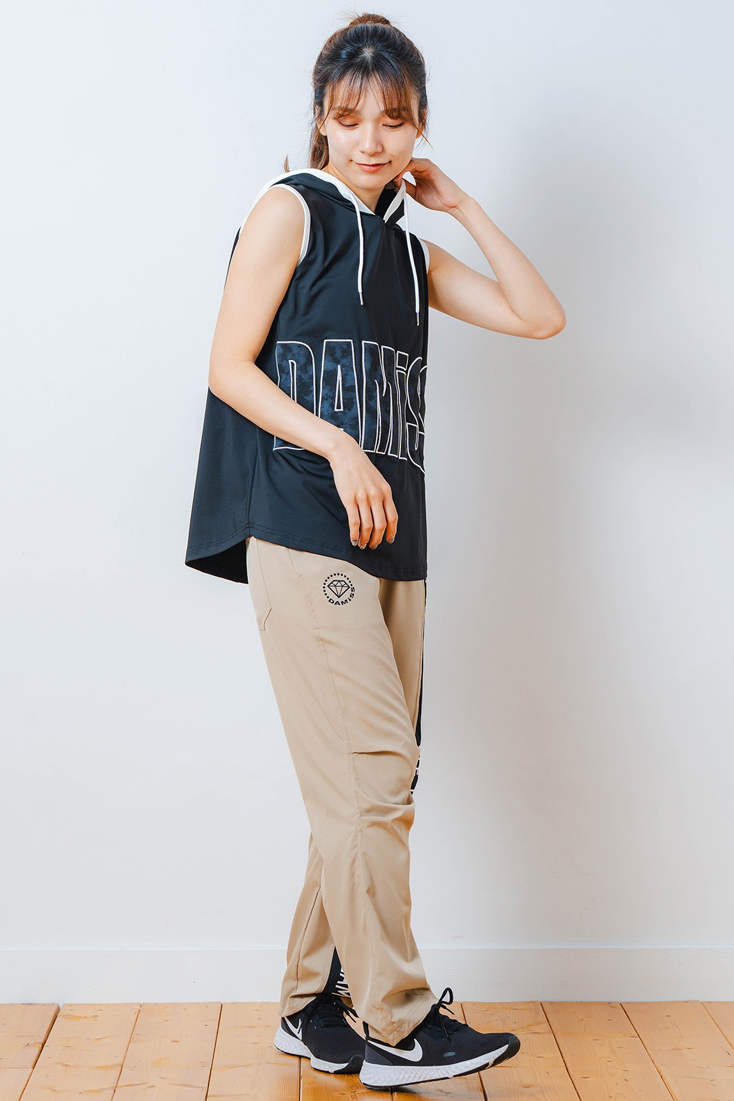 パッチワークフード タンクトップ ブラック 1533-1453