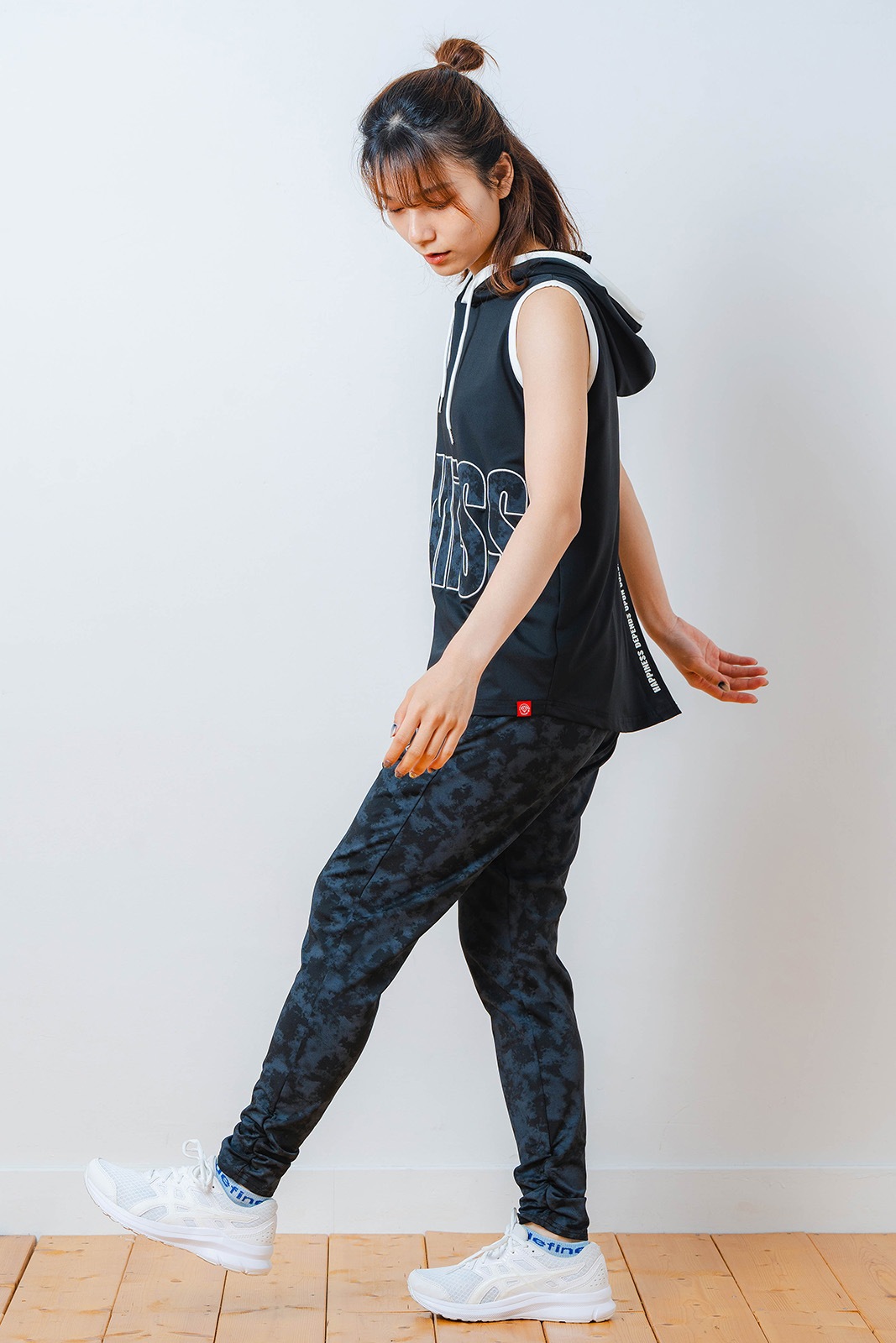 パッチワークフード タンクトップ ブラック 1533-1453