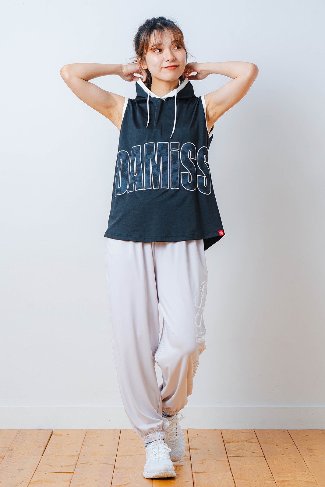 パッチワークフード タンクトップ ブラック 1533-1453