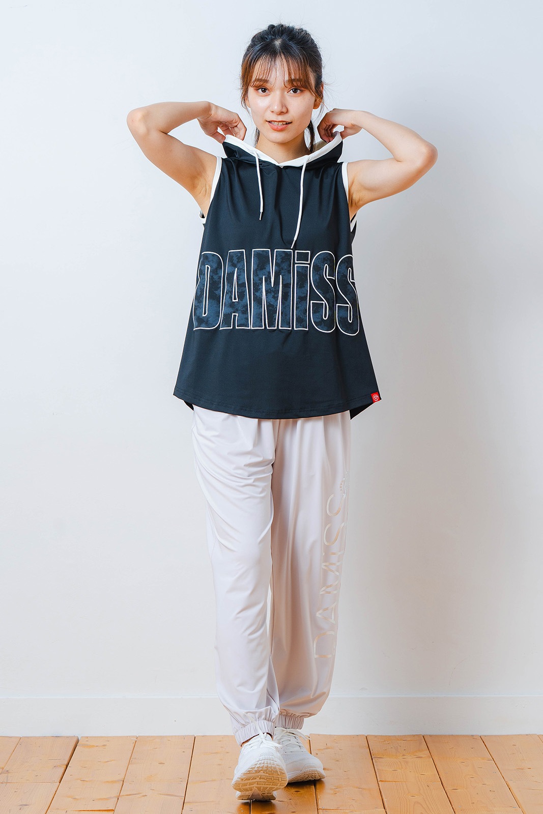 パッチワークフード タンクトップ ブラック 1533-1453