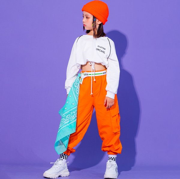 1_000000000105.jpg?1719471355