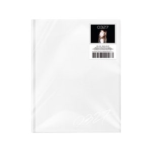 韓国スター写真集 BLACKPINKのリサ PHOTOBOOK [0327] VOL.2 -SECOND
