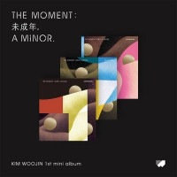 韓国音楽 元Stray Kidsのキム・ウジン - The moment : 未成年, A MINOR. (バージョン選択/CD+フォトブック80P+フォトカード1種+ポストカード1種+ステッカー1種