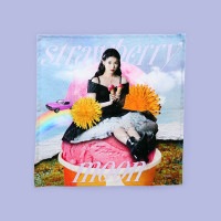 （先払いのみ）韓国スターグッズ IU (アイユー) SINGLE ALBUM [strawberry moon] OFFICIAL MD - ファブリックポスター