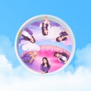 韓国音楽 ILY:1 (アイリーワン) - Love in Bloom (1STシングルアルバム/CD+ブックレット44P+ミニポストカード1種+フォトカード1種)|I|CD 女性アーティスト