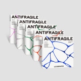 韓国音楽 LE SSERAFIM (ルセラフィム) - ANTIFRAGILE [COMPACT Ver.] (バージョンランダム発送/CD+ブックレット16P+フォトカード2種+ポストカード1種)|