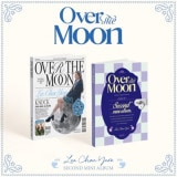 韓国音楽 イ・チェヨン - Over The Moon (バージョン選択/CD+フォトブック80P+ステッカー1種+ポストカード1種+スペシャルメッセージ1種+試験紙+IDカード1種+フォトカード2種