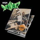 韓国音楽 aespa (エスパ) - MY WORLD [Tabloid Ver.] (CD+タブロイドシート12枚+フォトカード1種)＋初回限定ポスター贈呈