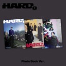 韓国音楽 SHINee (シャイニー) - 8集 「HARD」 Play Ver. (CD+ミニポスター10種+歌詞ポード1種+トイ1種+ゲーム説明書4P+フォトカード1種+団体フォトカード1種+折り