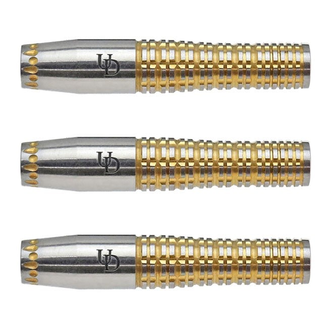 ダーツ用品なら何でも揃う日本最大規模のダーツ通販ショップ【DARTS HiVe】