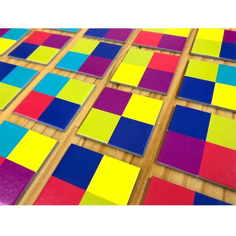 ホビー > ボードゲーム > ジャンル > タイル・カード配置 > クアドロ