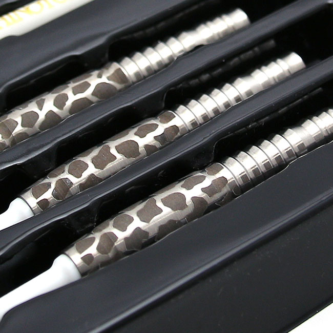 �ڥ����ĥϥ��ָ���۲Ф�Ļ DARTS JAPAN(�ҥΥȥ�����ĥ���ѥ�) Giraffe(�����) 2BA��(������ �Х��)