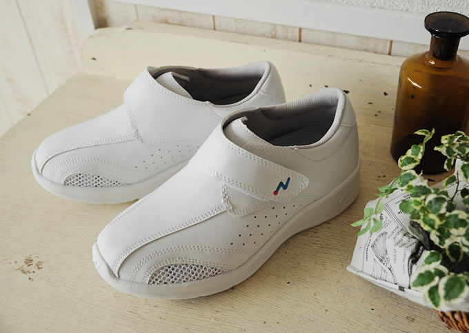 ナースシューズ FOLK ワイズナース f690 男女兼用 メンズ レディース 疲れにくい マジック メッシュスニーカー 看護師 病院 医療 介護 富士ゴム 疲れにくい ムレにくい ナーススニーカー 男女兼用