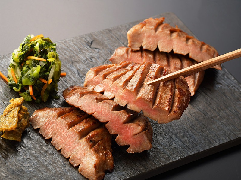 【送料込】牛たん詰合せ(厚切り 芯たん・牛たん切り落とし「通定食」〈塩仕込み〉 計2袋)