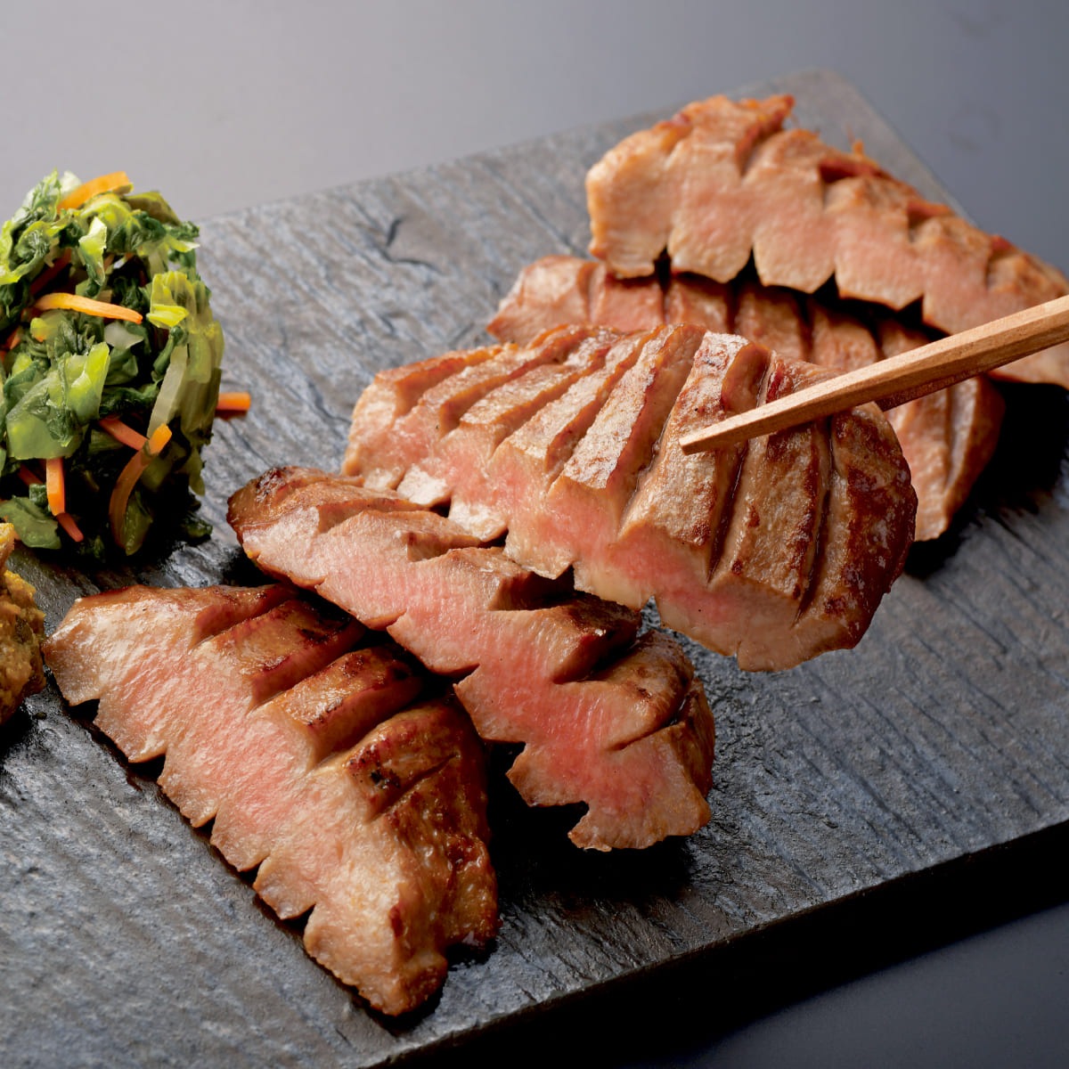 【送料込|お歳暮】牛たん詰合せ(芯たん・牛たん味噌・スモークスライス 計3包)