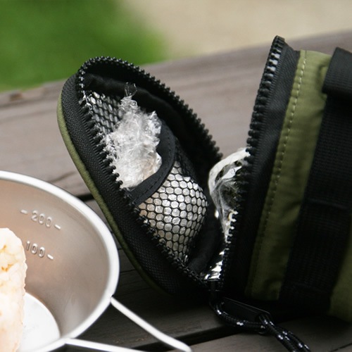 DO-705 / OnIGIRU Onigiri Case / ���˥��� ���˥��ꥱ����