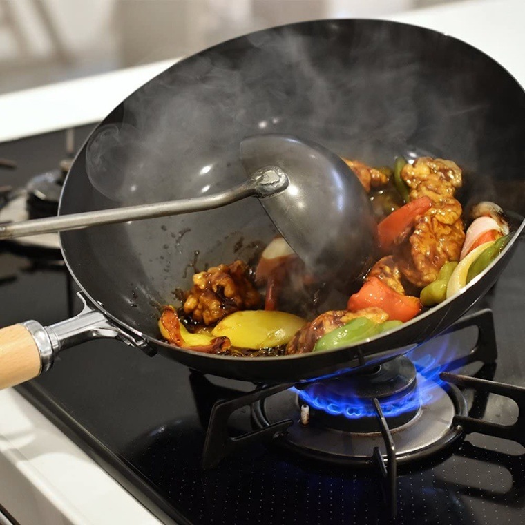 厳選素材 鉄いため鍋28cm